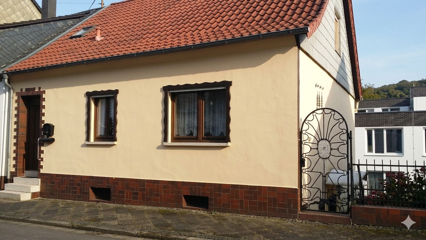 Wohnhaus im Zentrum von Sulzbach